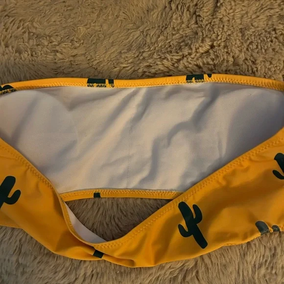 Zaful Yellow Cactus Print Bikini Top - Picture 2 of 4
